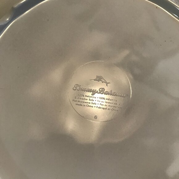 Tommy Bahama Melamine Tartan Christmas Plaid 11" Dinner & Side Plate Set 16-Piec - Picture 3 of 7